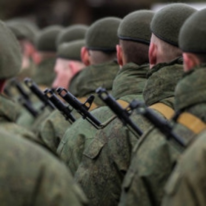В России для уклонистов от армии ввели 10-летний запрет на госслужбу