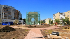 Новости  - Триумфальную арку в Новокуйбышевске достроят к сентябрю